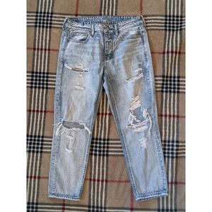 American Eagle Tomgirl Jean